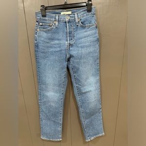 LEVI WEDGIE STRAIGHT JEANS